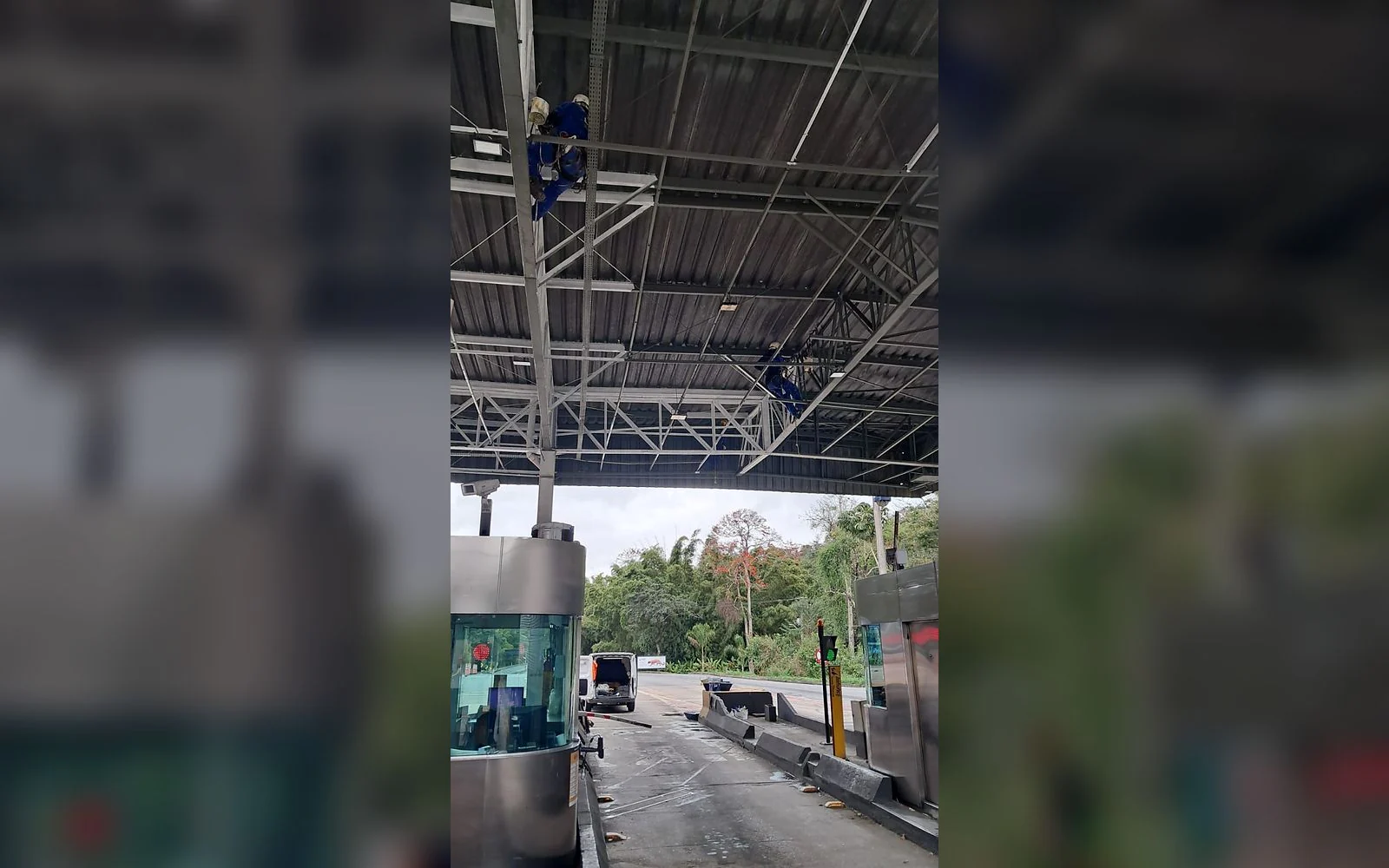Registro 1 da equipe e dos serviços da LSA na obra de Elovias.