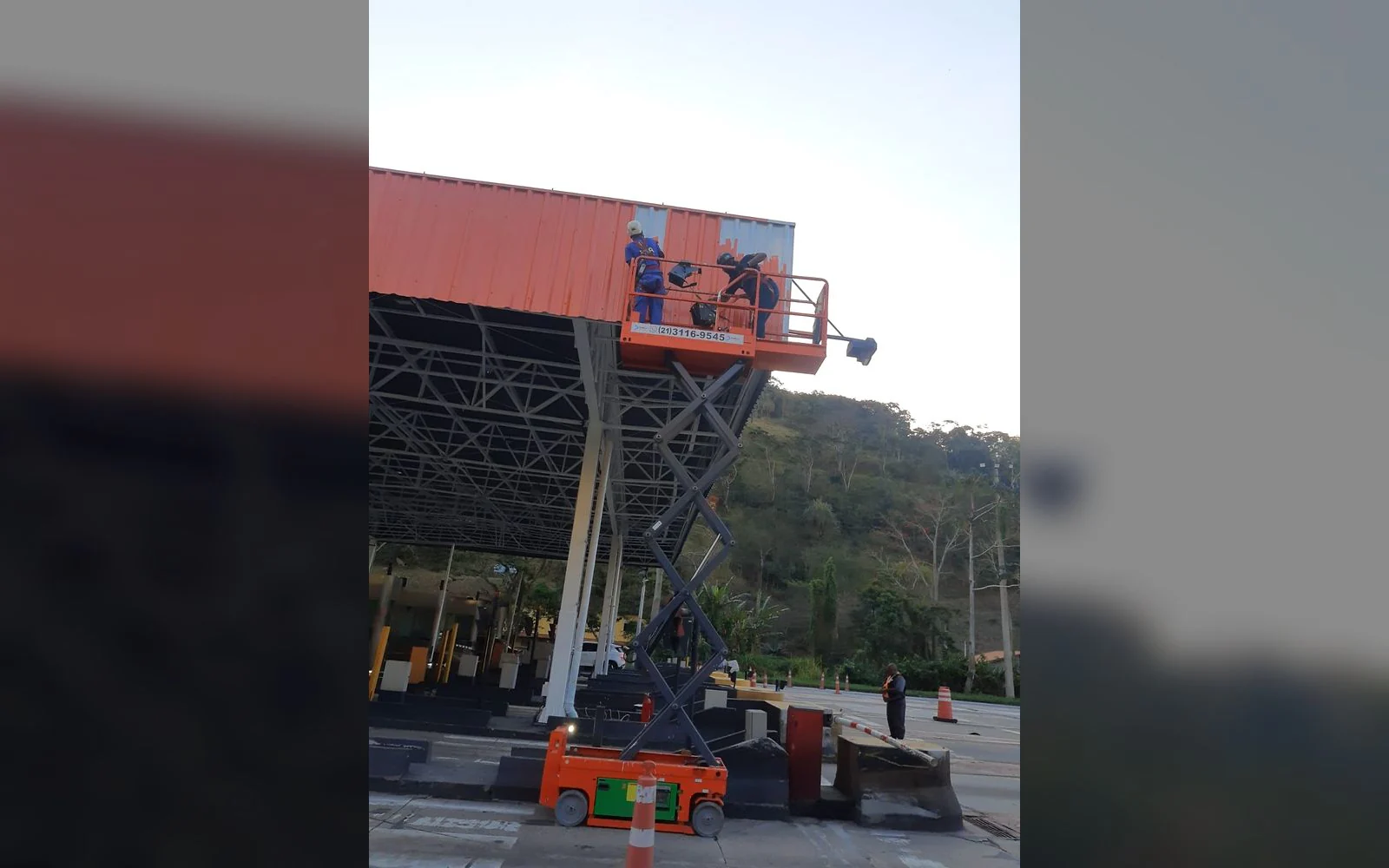 Registro 4 da equipe e dos serviços da LSA na obra de Elovias.