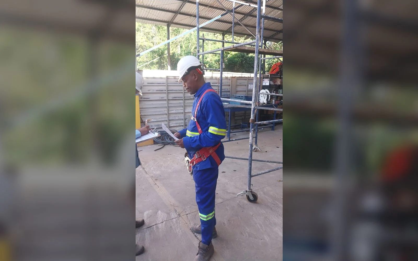 Registro 5 da equipe e dos serviços da LSA na obra de Andrade Gutierrez.