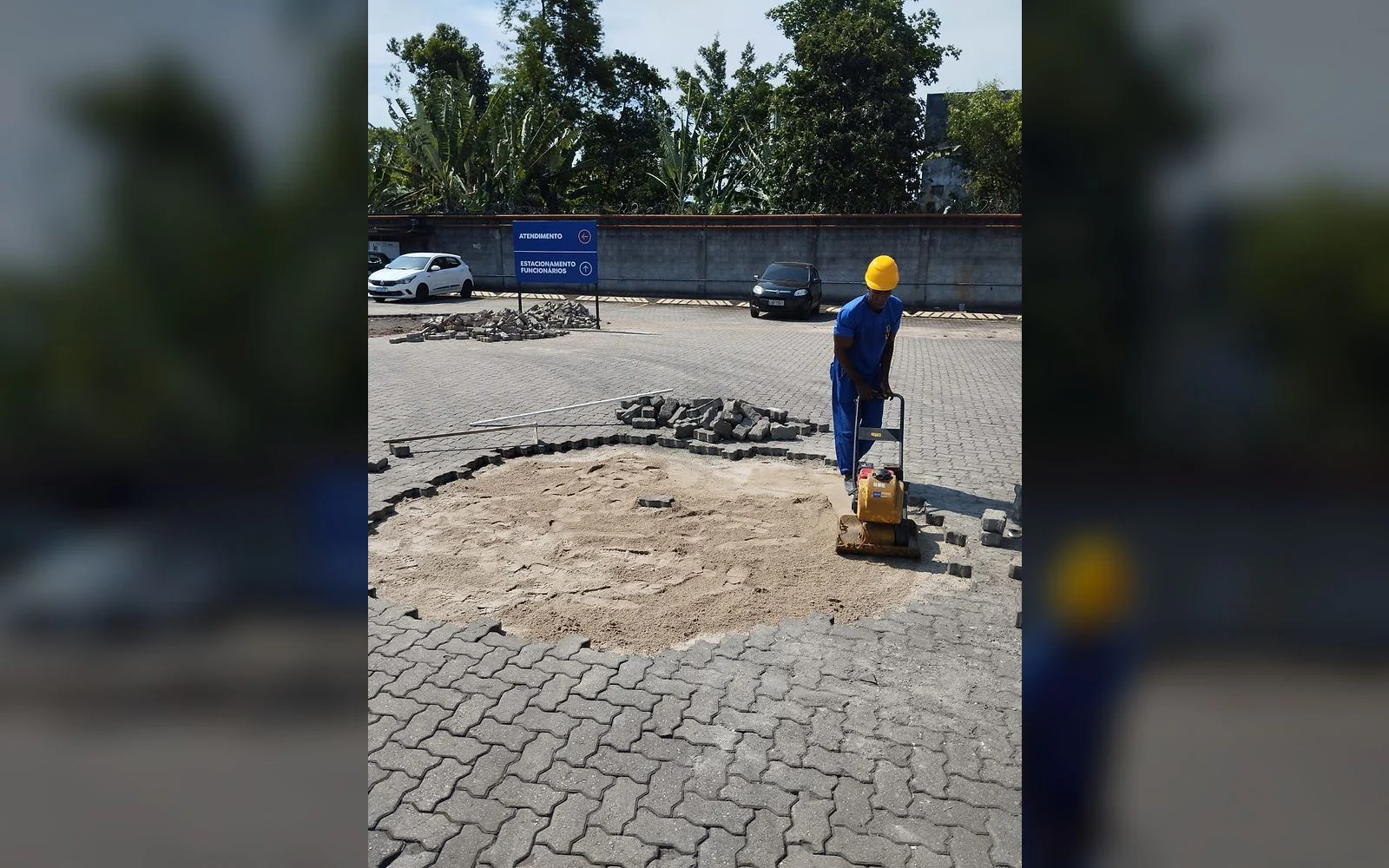 Registro 4 da equipe e dos serviços da LSA na obra de Autoglass.