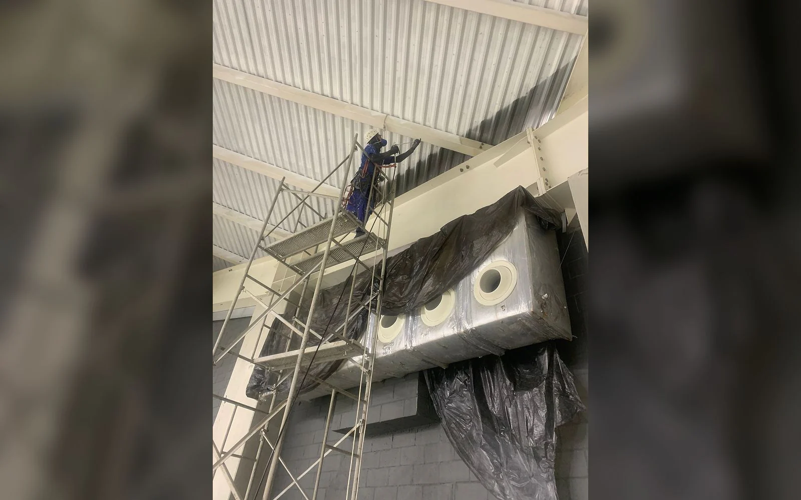 Registro 2 da equipe e dos serviços da LSA na obra de Concrejato.