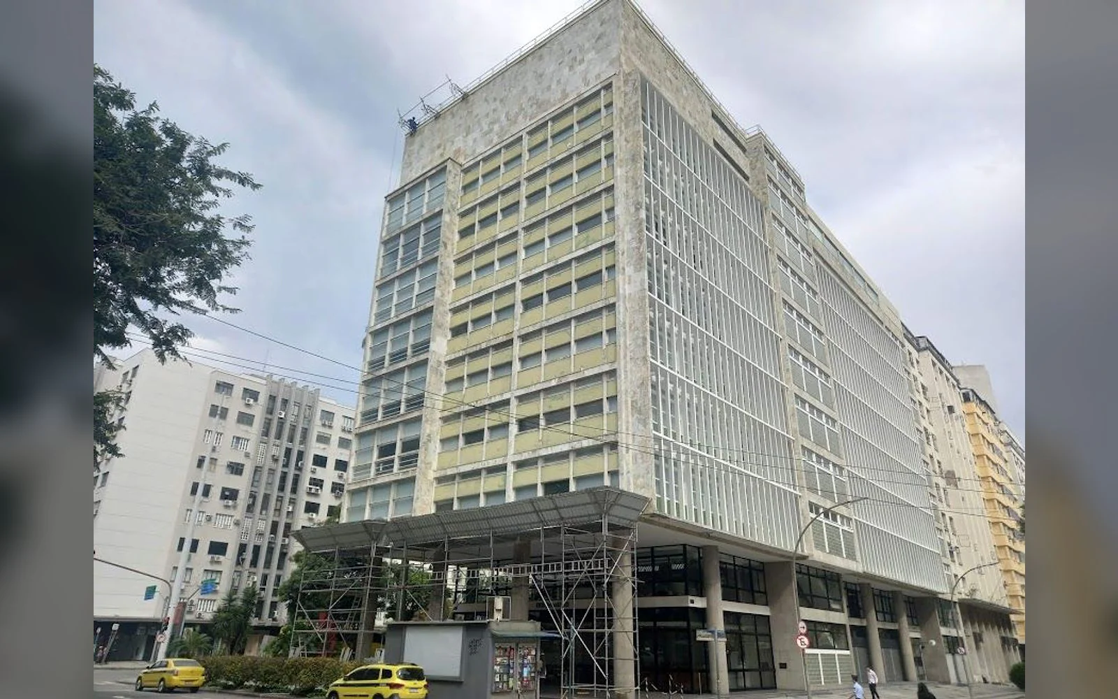 Registro 6 da equipe e dos serviços da LSA na obra de IRB.