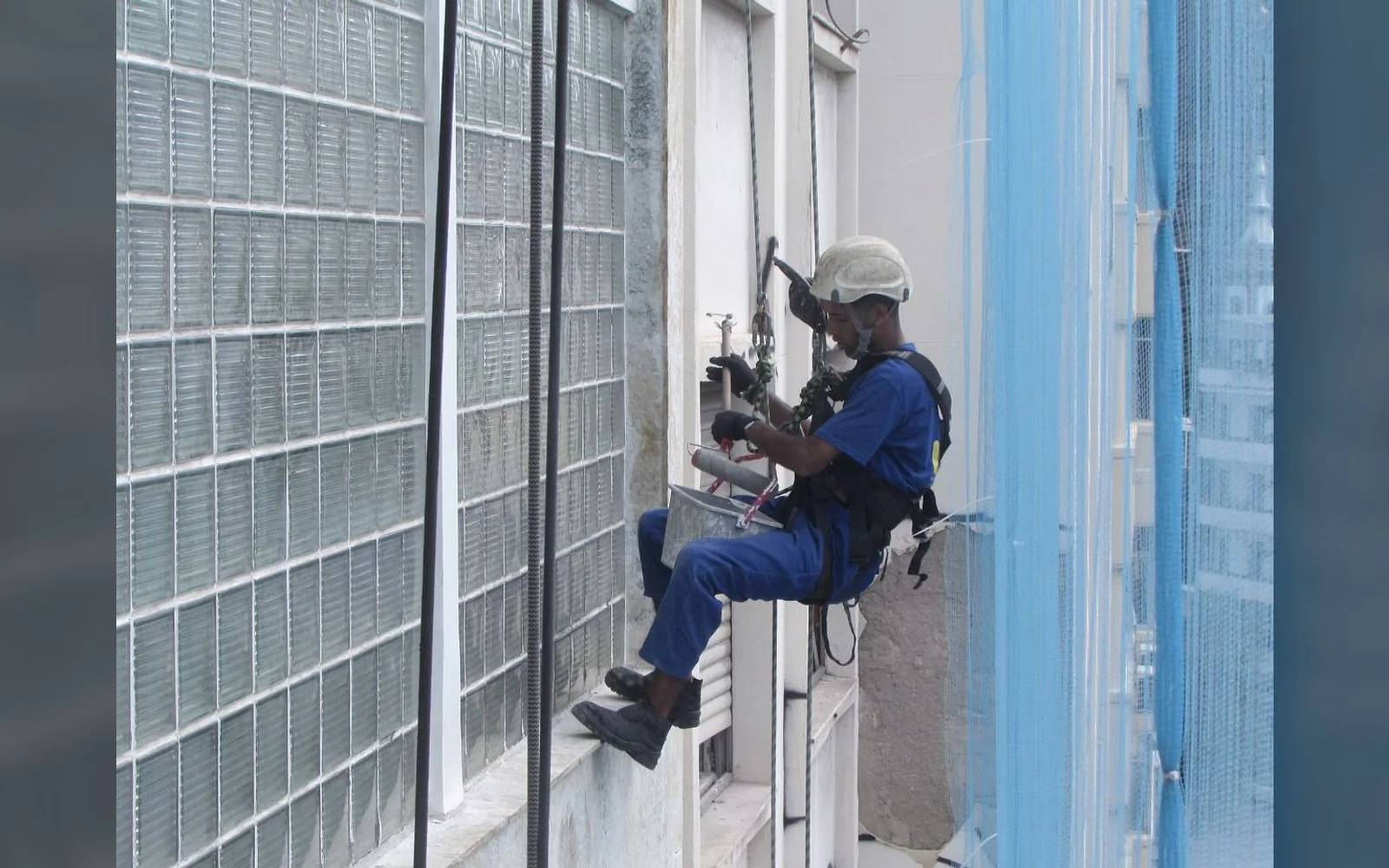 Registro 8 da equipe e dos serviços da LSA na obra de IRB.