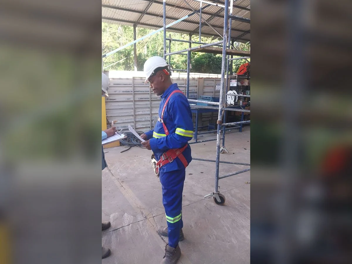 Registro 1 do serviço executado pela equipe da LSA.