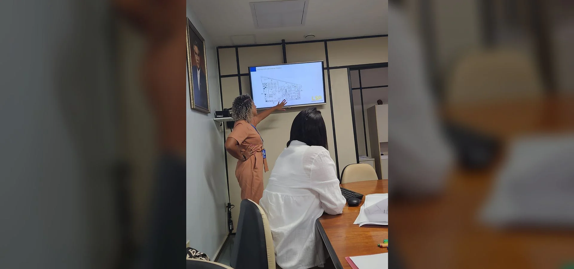 Equipe e serviço da LSA em atividade de projetos e gerenciamento de obras.